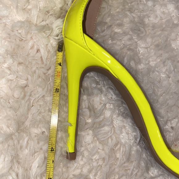 Qupid Heels - Picture 10 of 11